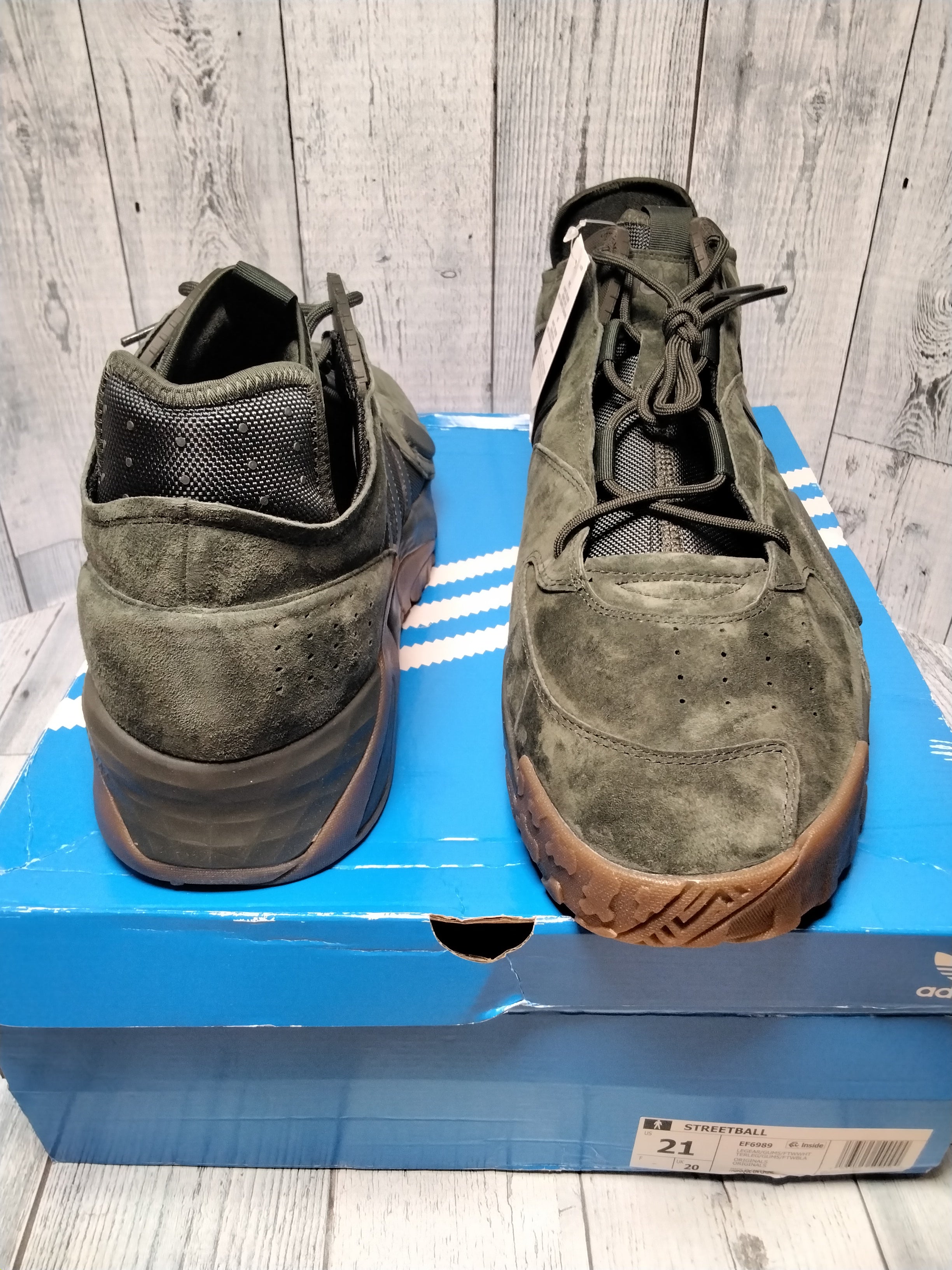 adidas Originals Men's Streetball Sneaker, Legend Earth/Gum/Ftwr White, Sz 21 (7782266241262)